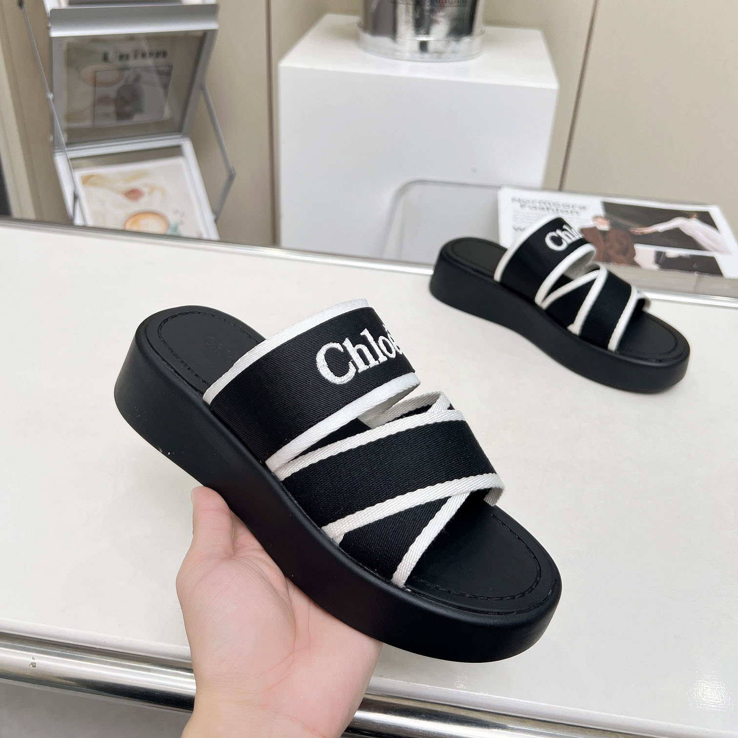 Chloe Women's Black Mila Logo Flatform Slides - PerfectKickZ