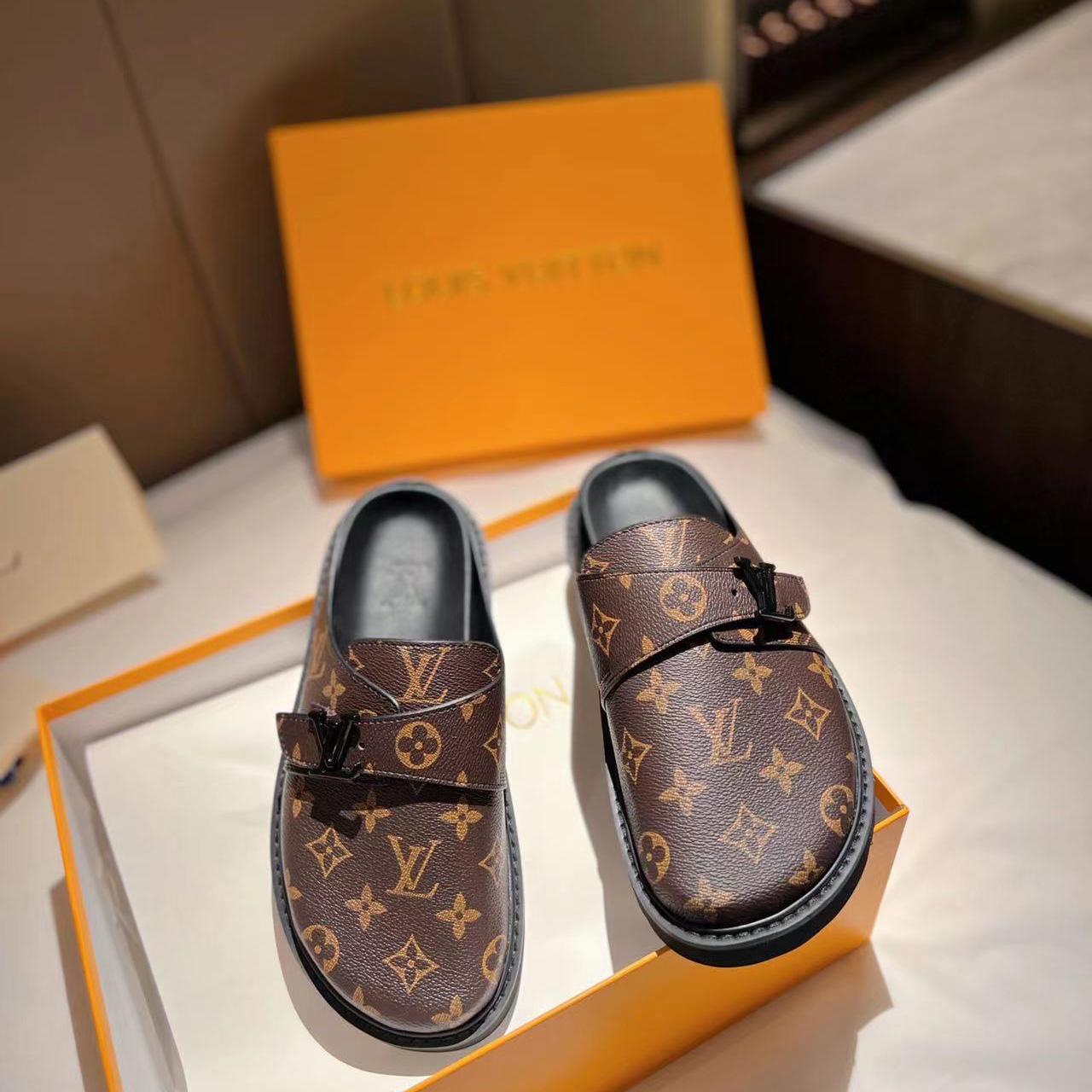 Louis Vuitton LV Easy Mule    1A8WIB - PerfectKickZ