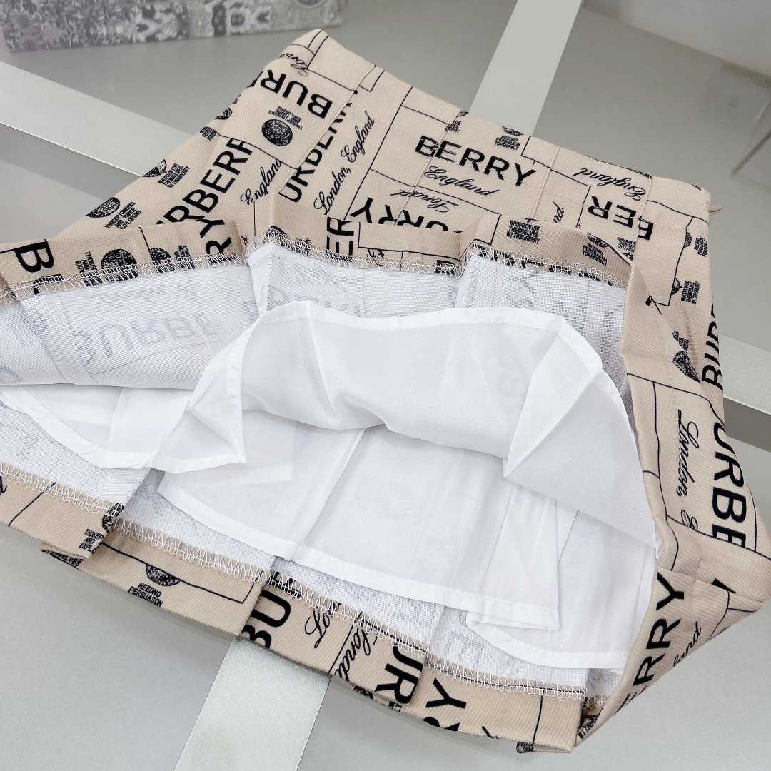 Burberry Kid's Tee & Skirt - PerfectKickZ