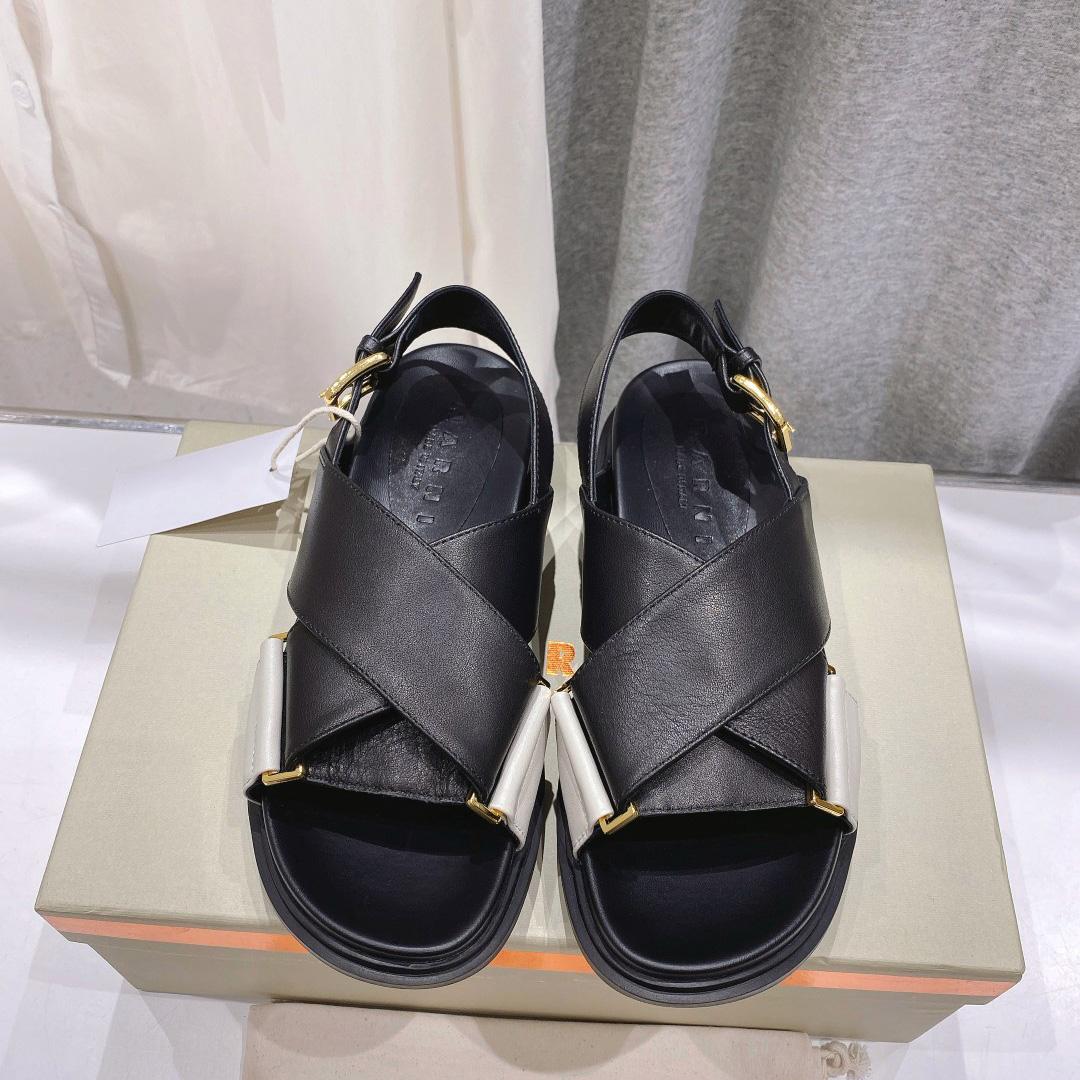 Marni Black And White Leather Fussbett - PerfectKickZ