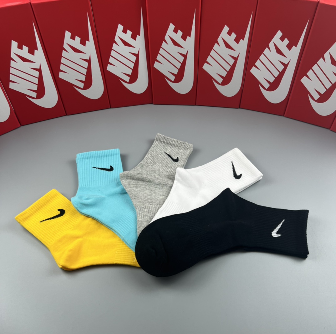 Nike Socks /Box - PerfectKickZ