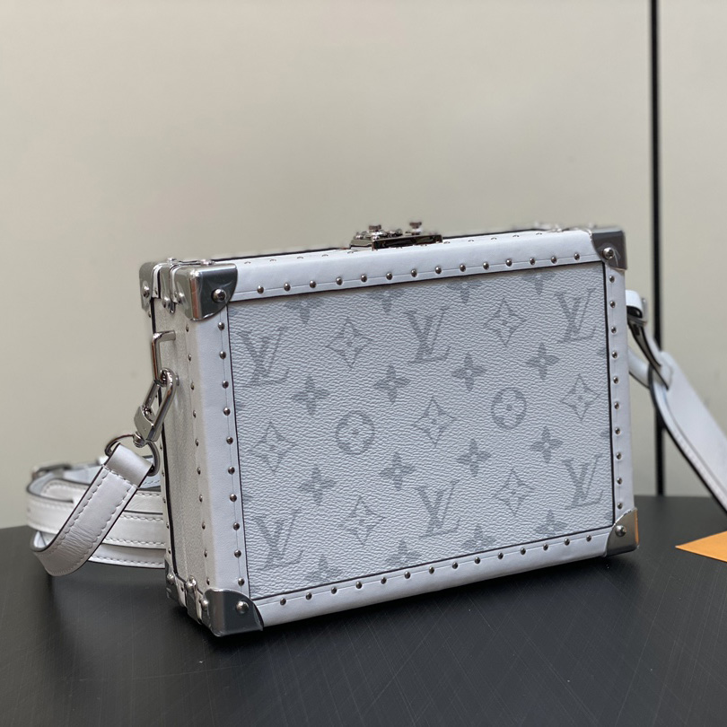 Louis Vuitton Clutch Box   M20251 - PerfectKickZ