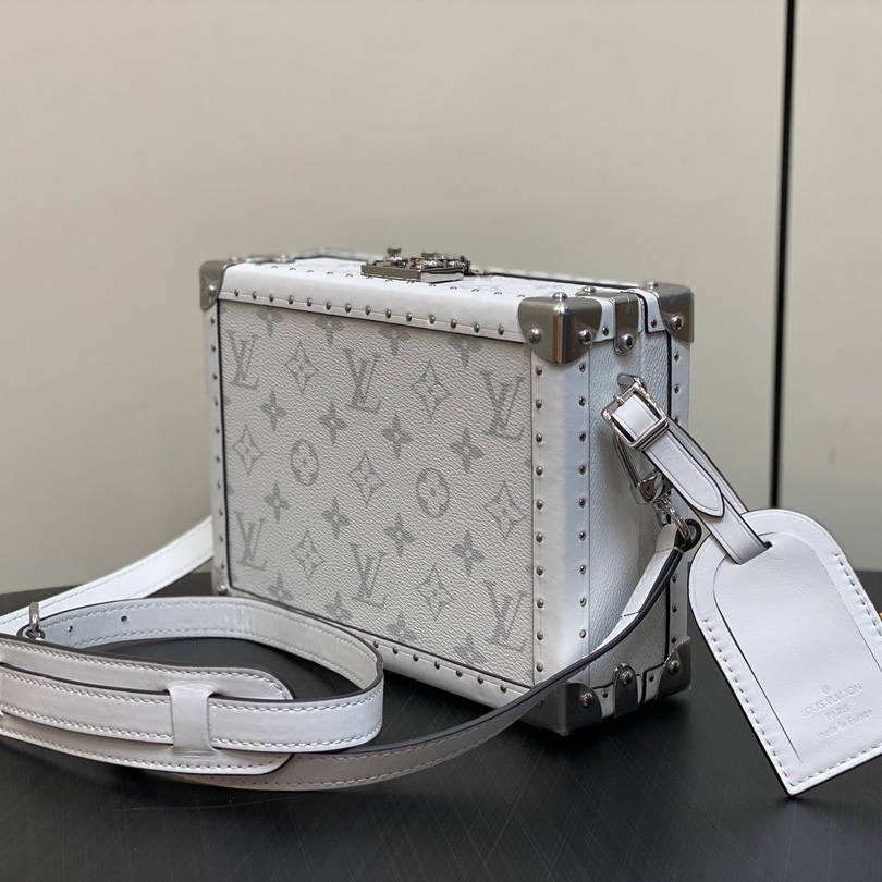Louis Vuitton Clutch Box   M20251 - PerfectKickZ