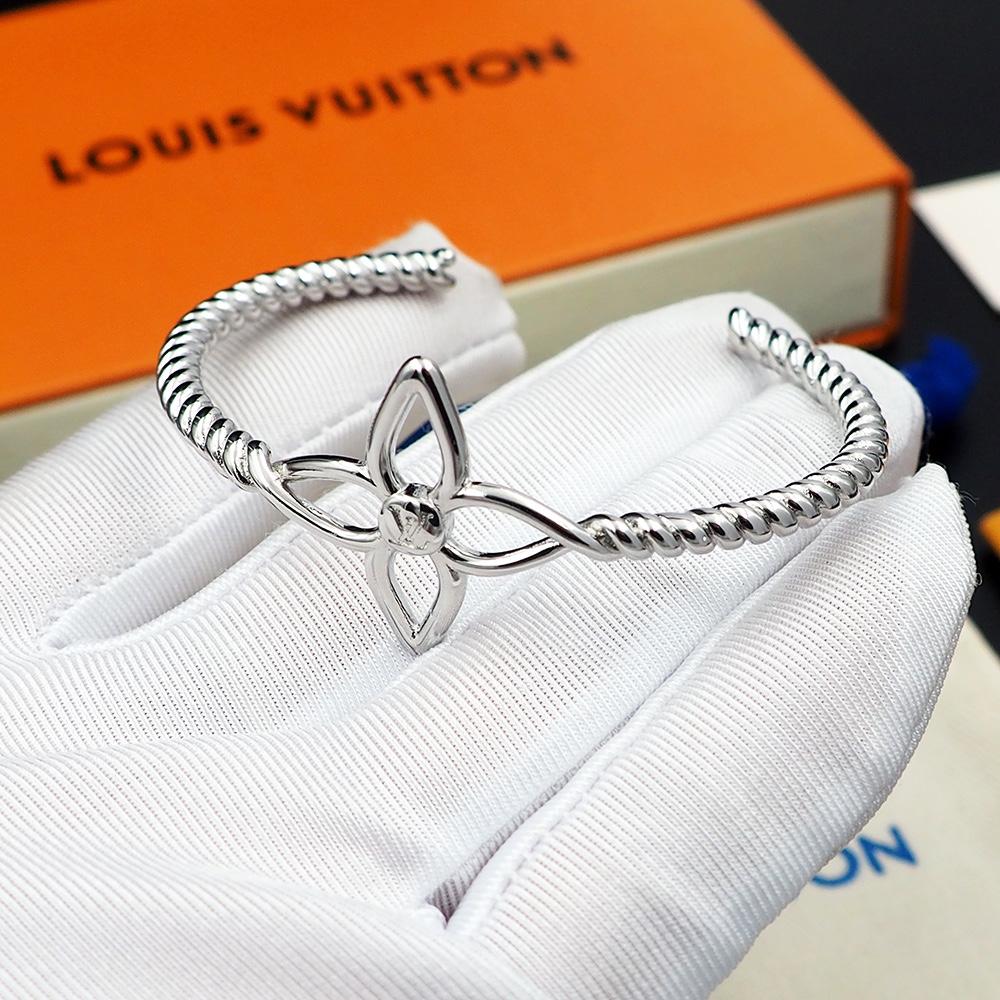 Louis Vuitton Nautical Rigid Bracelet    - PerfectKickZ