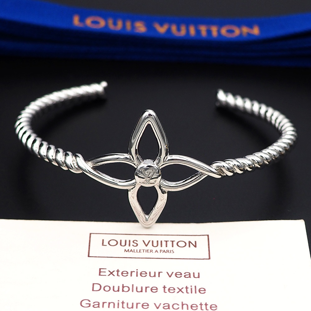 Louis Vuitton Nautical Rigid Bracelet    - PerfectKickZ