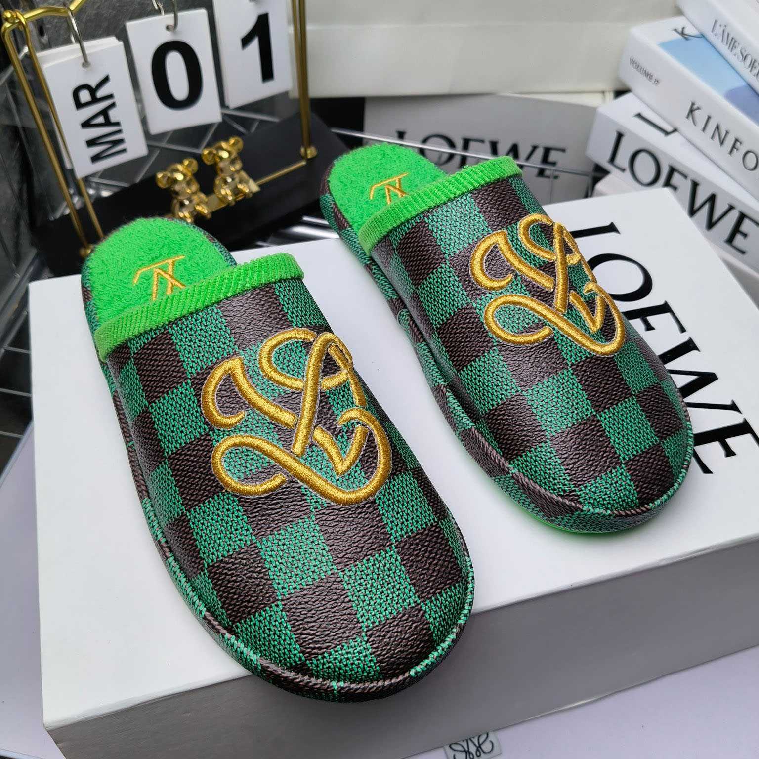 Louis Vuitton LV Palace Slipper   1ACN7D - PerfectKickZ