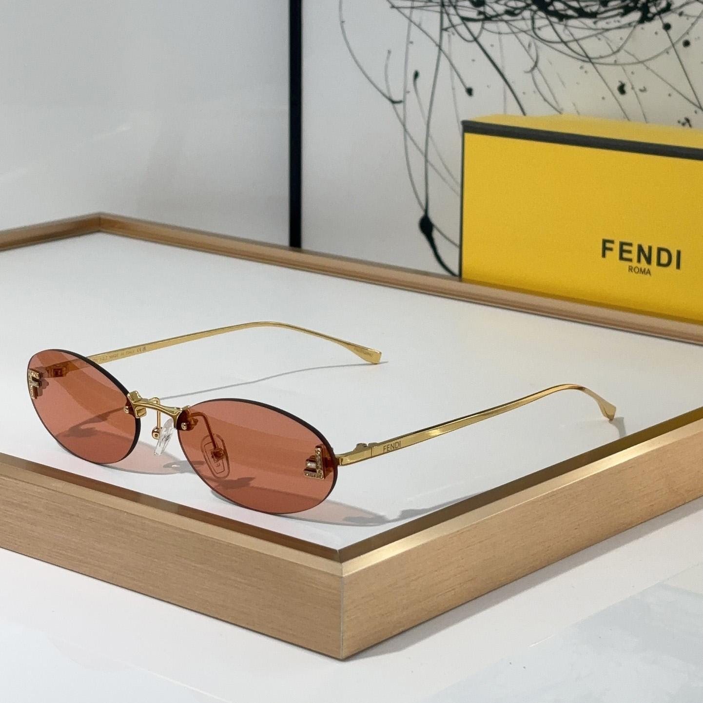Fendi FE4075US Sunglasses - PerfectKickZ
