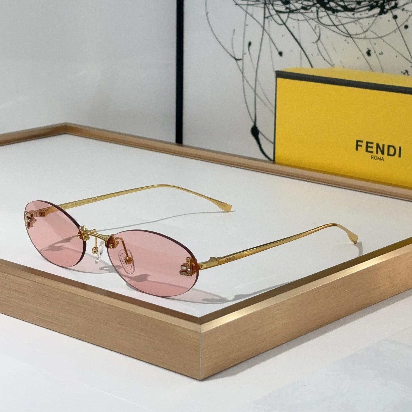 Fendi FE4075US Sunglasses - PerfectKickZ