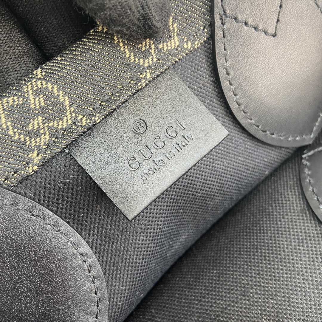 Gucci Ophidia GG Medium Tote Bag - 