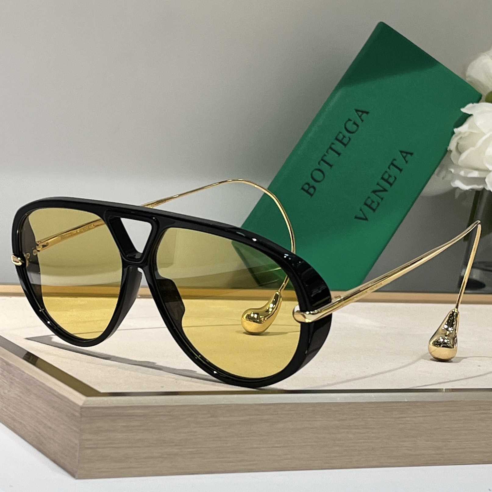 Bottega Veneta Drop Aviator Sunglasses    - PerfectKickZ