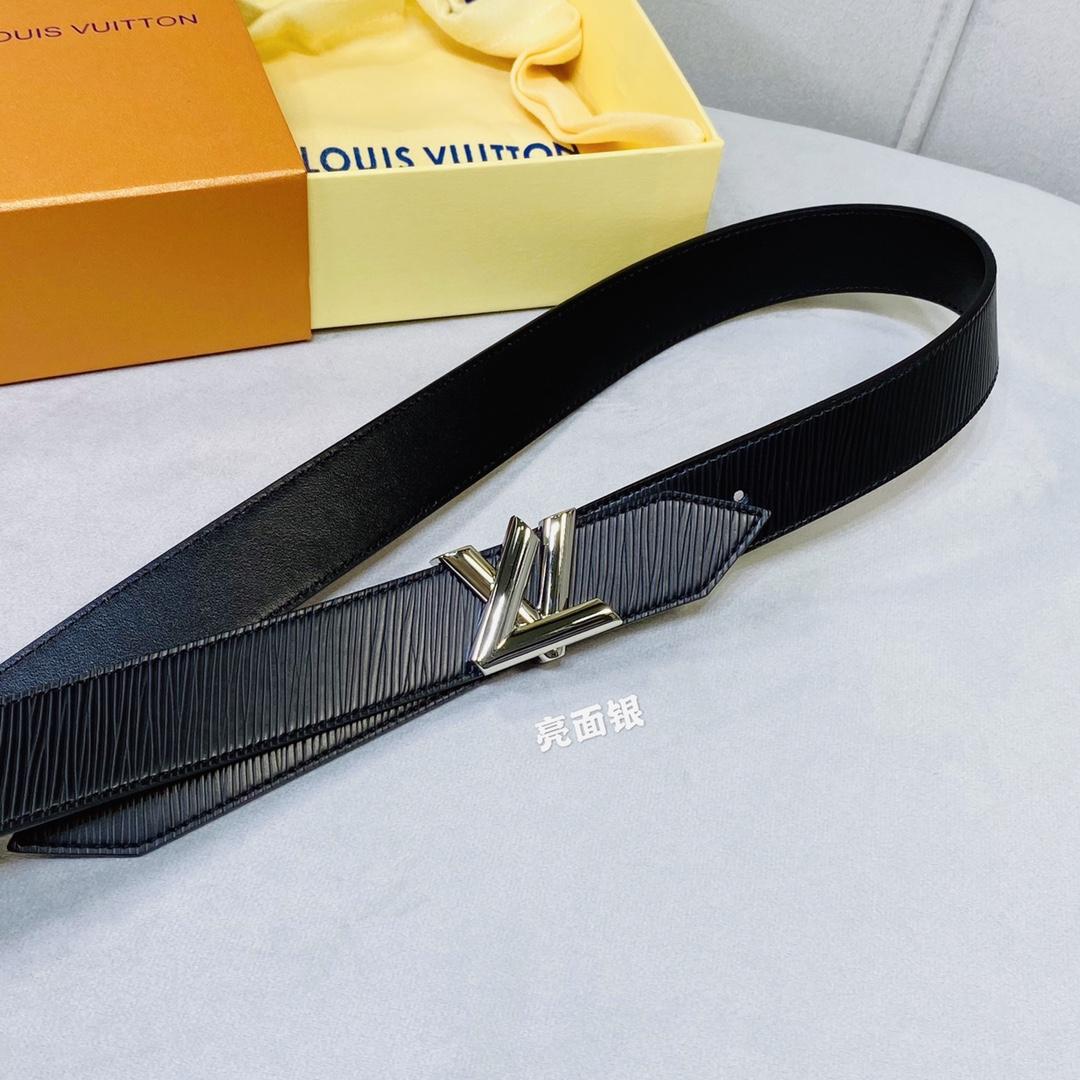 Louis Vuitton 30mm Reversible Belt - PerfectKickZ