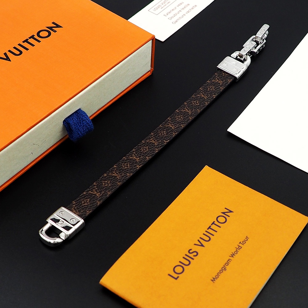 Louis Vuitton LV Links Bracelet   M8405 - PerfectKickZ