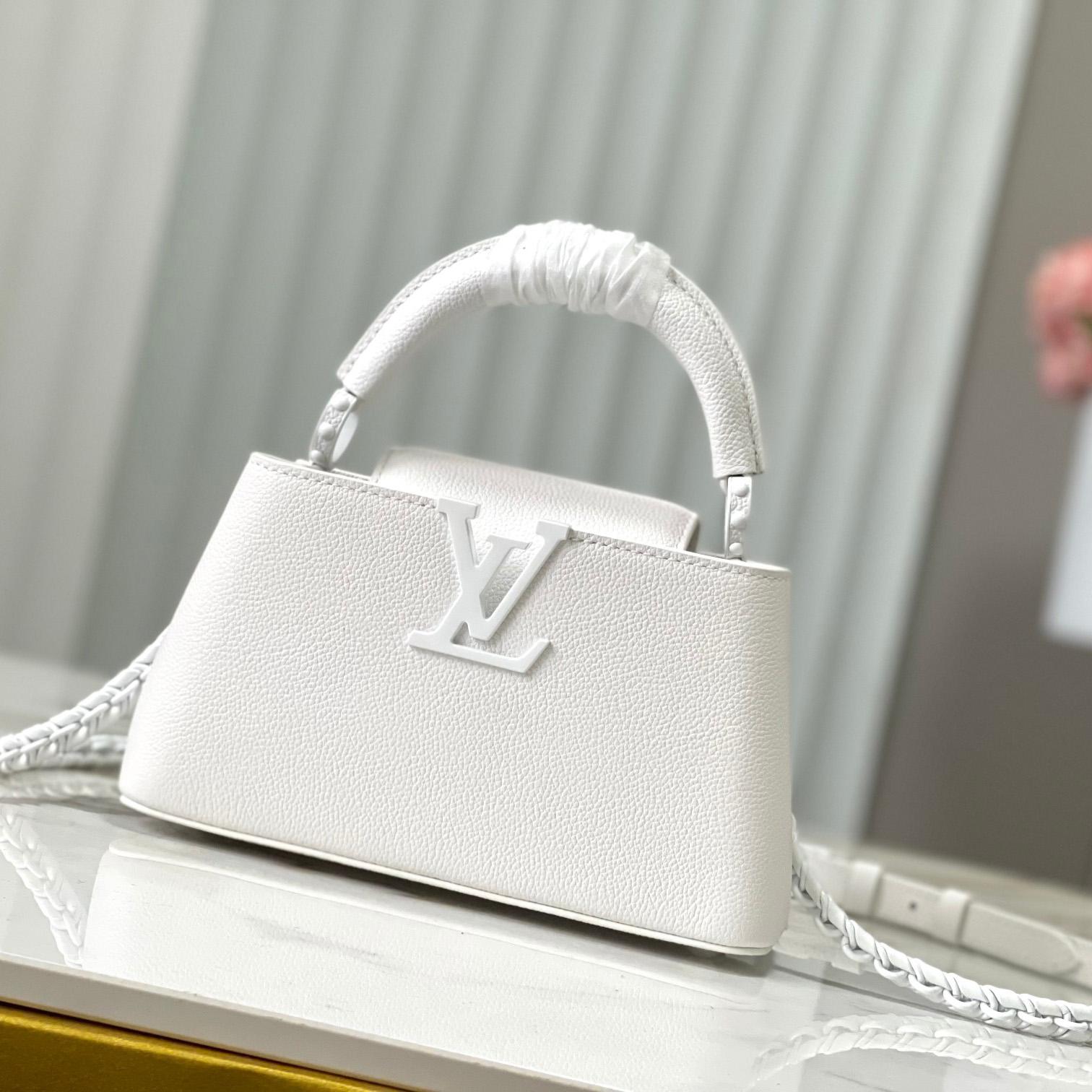 Louis Vuitton Capucines Mini（22 * 12 * 8 cm） - PerfectKickZ