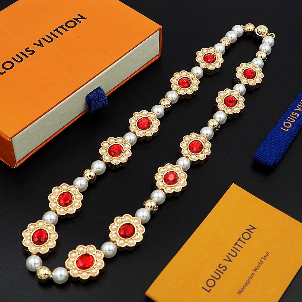 Louis Vuitton LV Dynasty Flower Necklace   M01763 - PerfectKickZ