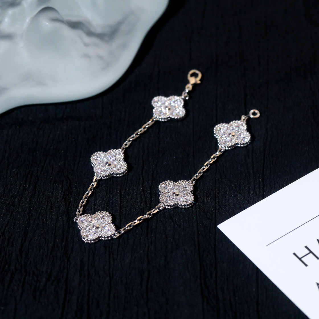Van Cleef & Arpels Bracelet - PerfectKickZ