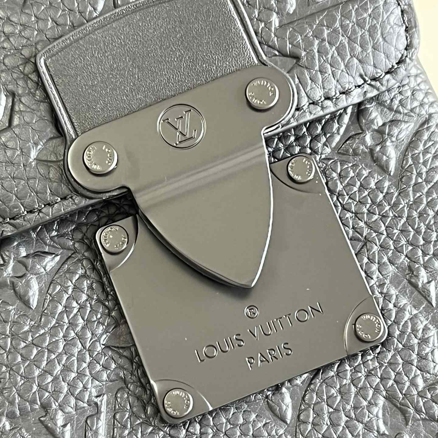 Louis Vuitton S-Lock Vertical Wearable Wallet  M81524 - PerfectKickZ