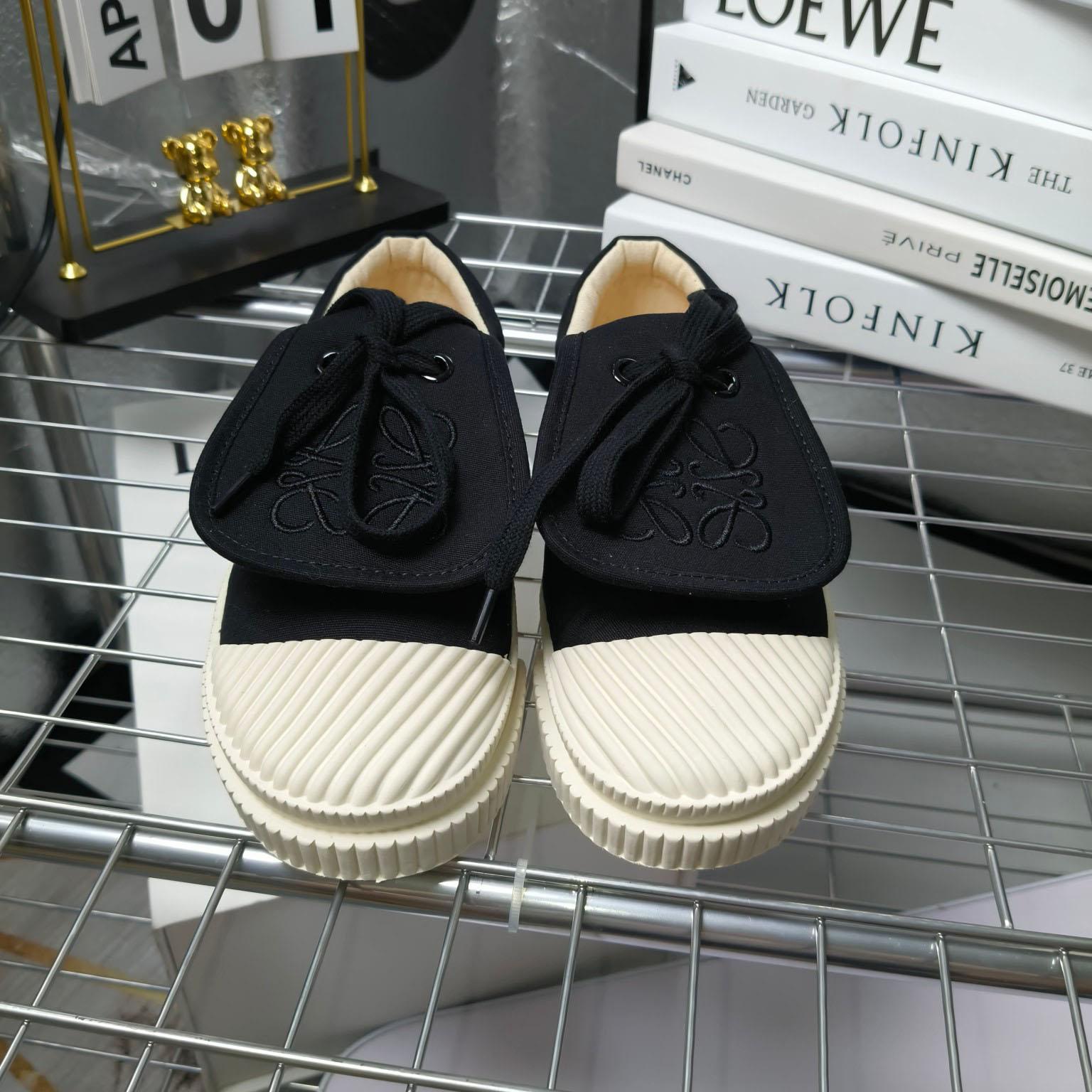 Loewe Anagram Embroidered Flap Low-Top Sneakers - PerfectKickZ