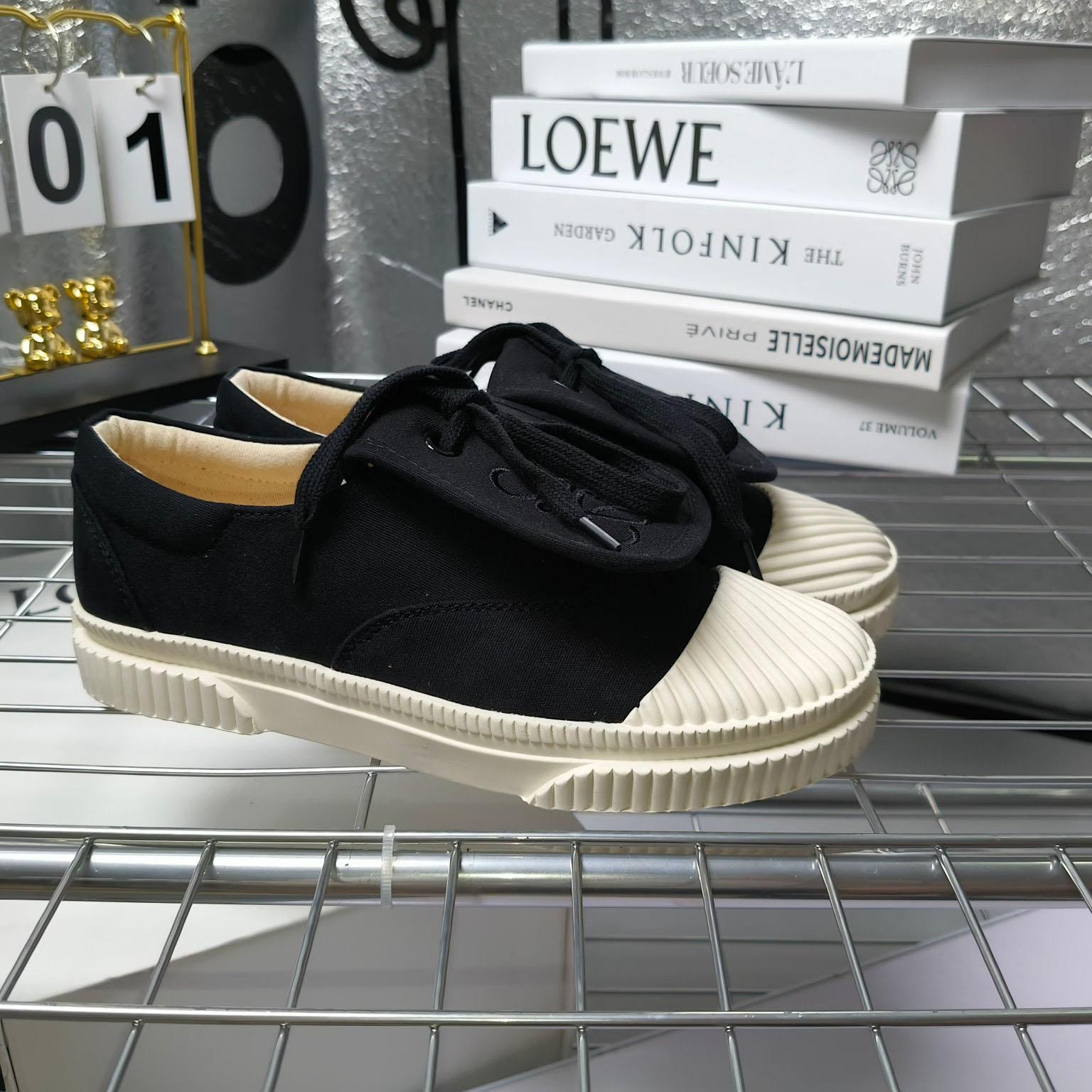 Loewe Anagram Embroidered Flap Low-Top Sneakers - PerfectKickZ