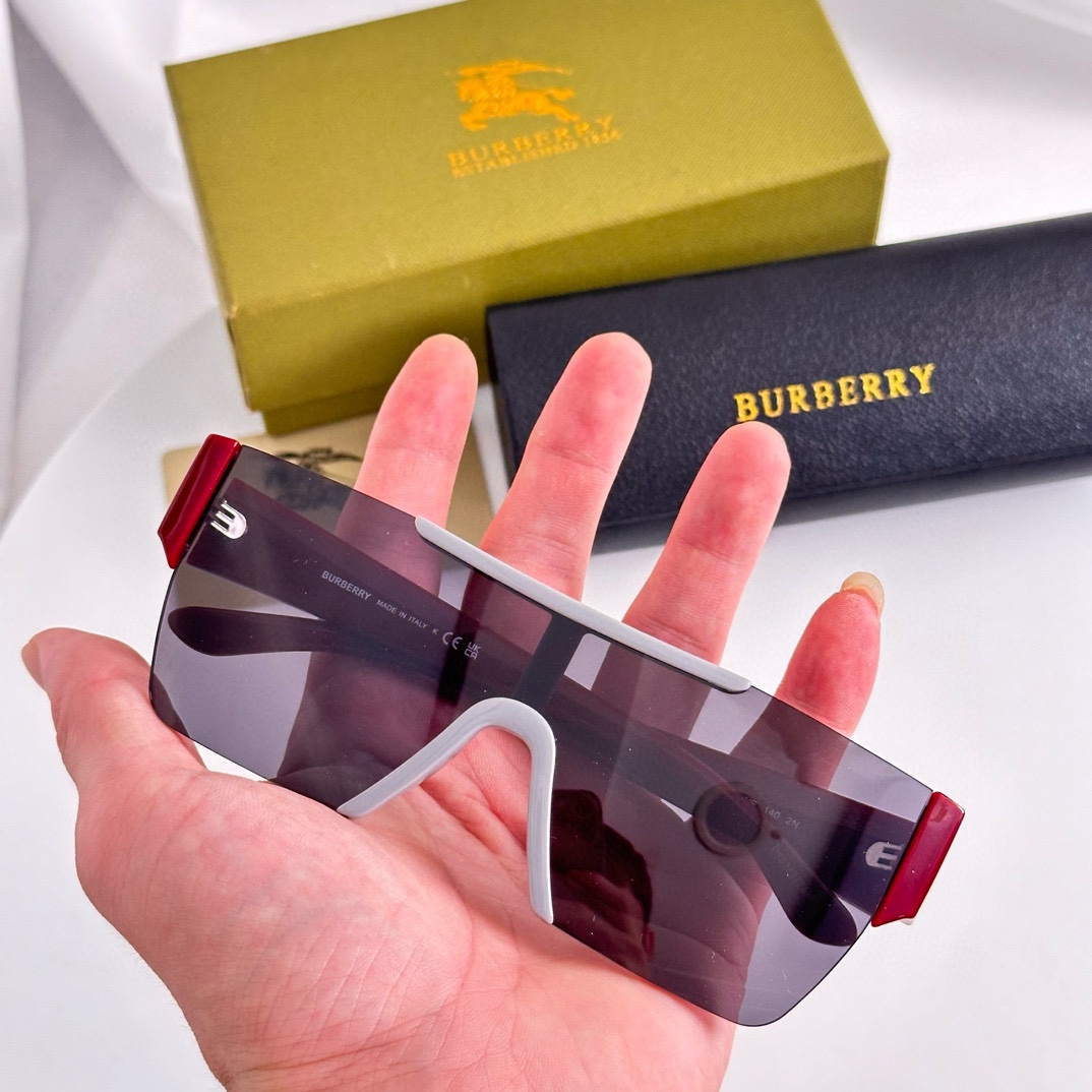 Burberry BE4291 Sunglasses   - PerfectKickZ