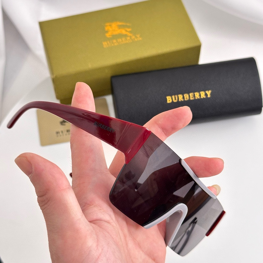 Burberry BE4291 Sunglasses   - PerfectKickZ