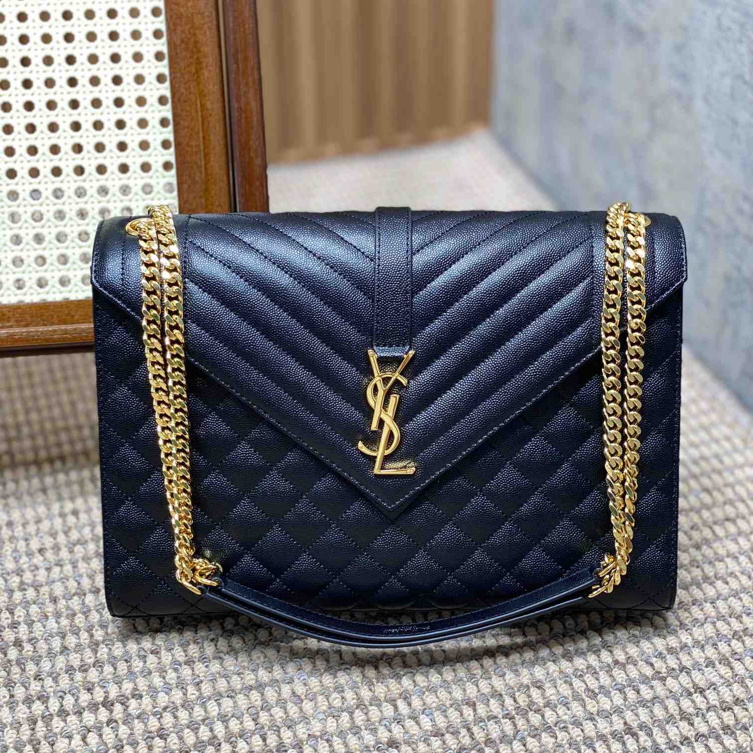 Saint Laurent Leather Shoulder Bag (31x21x7cm) - PerfectKickZ