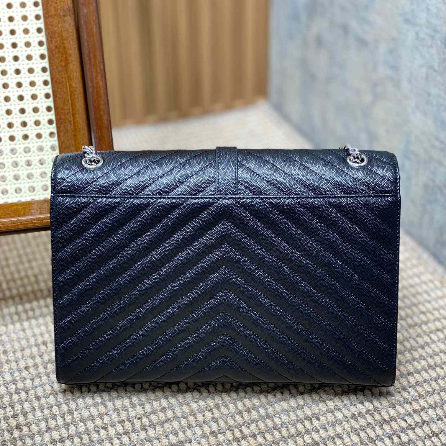 Saint Laurent Leather Shoulder Bag (31x21x7cm) - PerfectKickZ