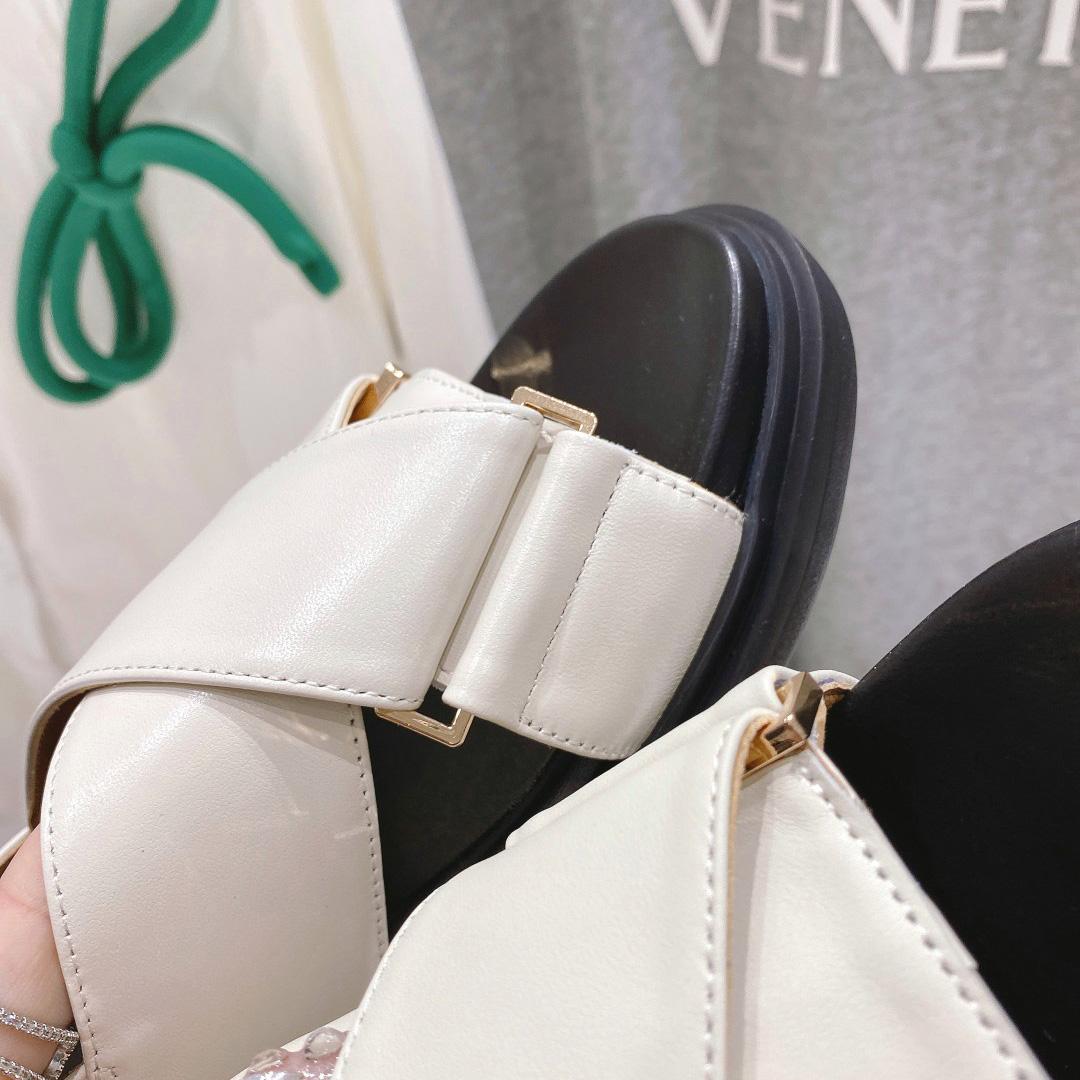 Marni White Leather Fussbett - PerfectKickZ