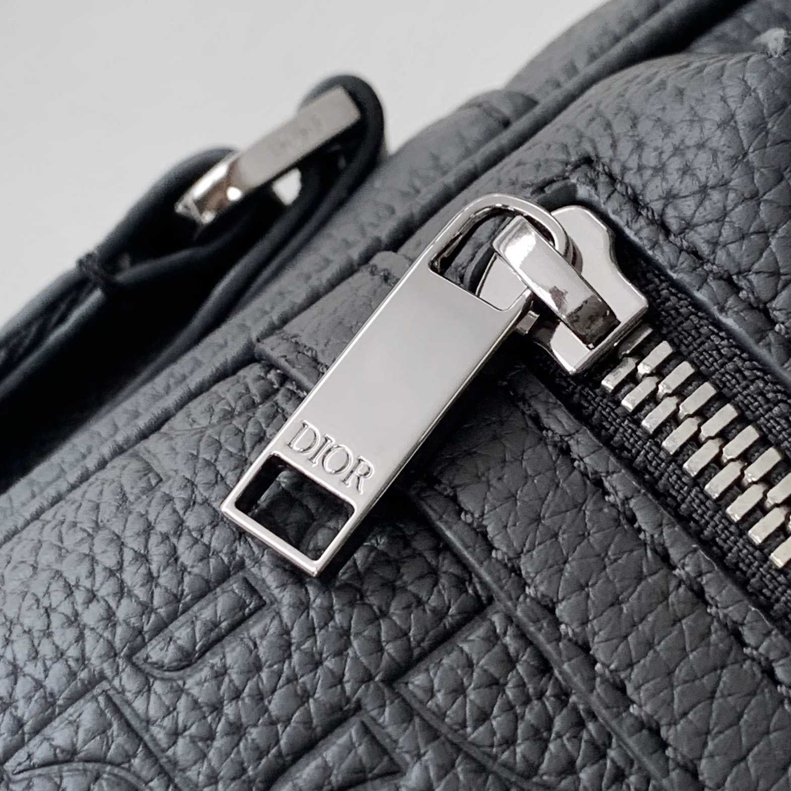 Dior Rider 2.0 Zipped Messenger Bag - PerfectKickZ
