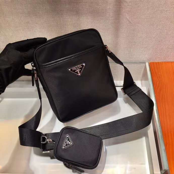 Prada Shoulder Bag ( 20-16-5cm) - 