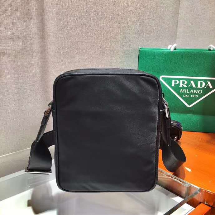 Prada Shoulder Bag ( 20-16-5cm) - 