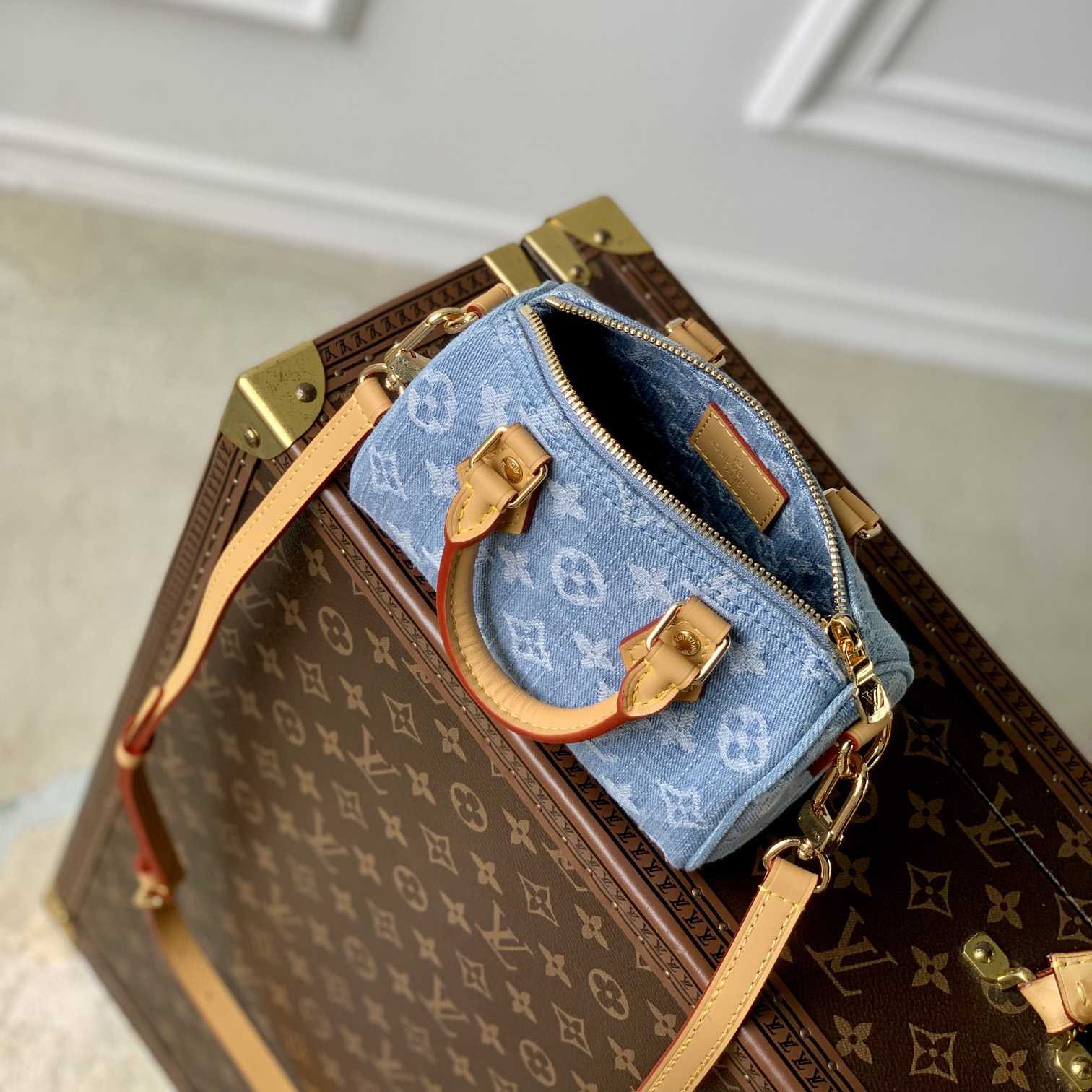 Louis Vuitton Nano Speedy   M11212 - PerfectKickZ