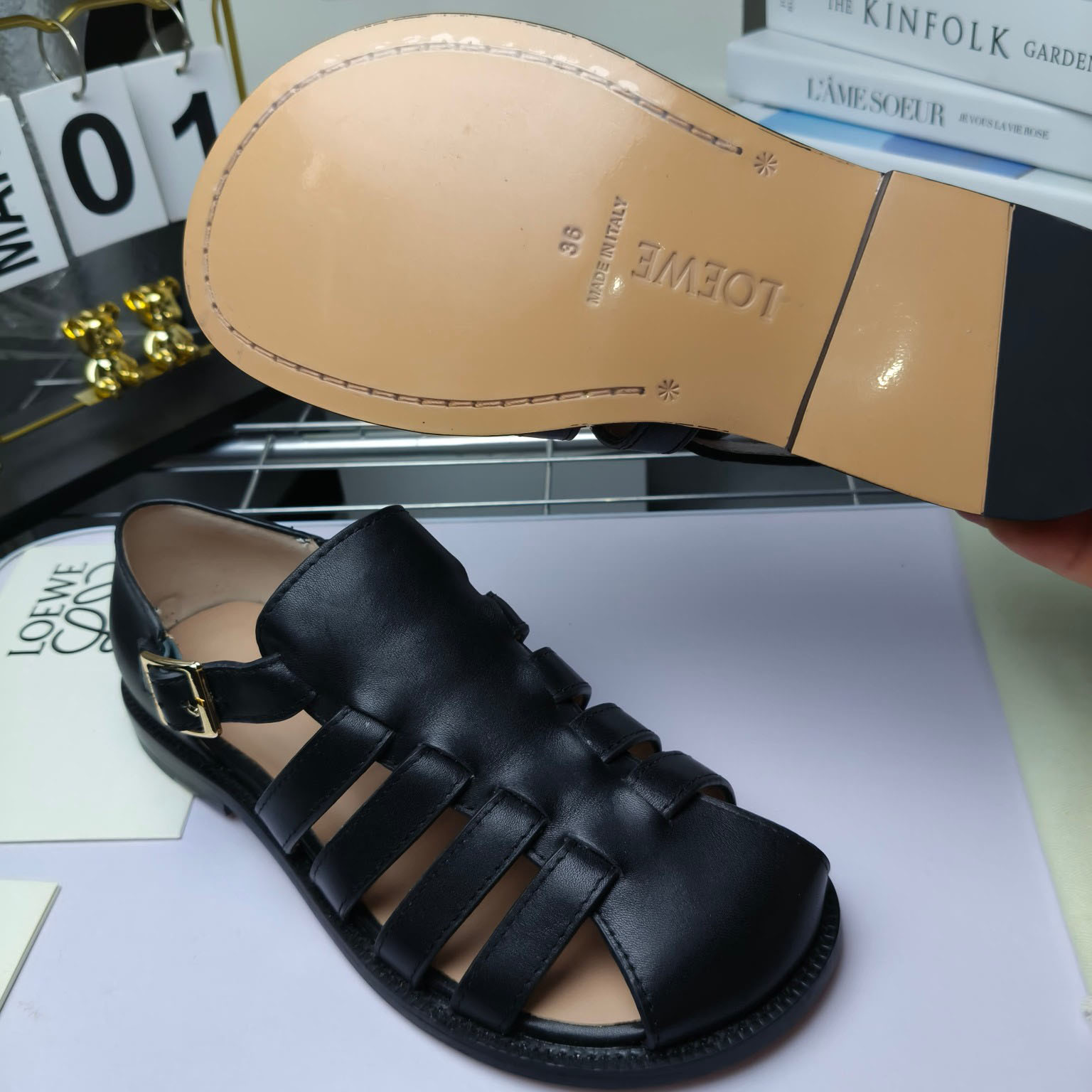 Loewe Campo Sandal In Waxed Calfskin - PerfectKickZ