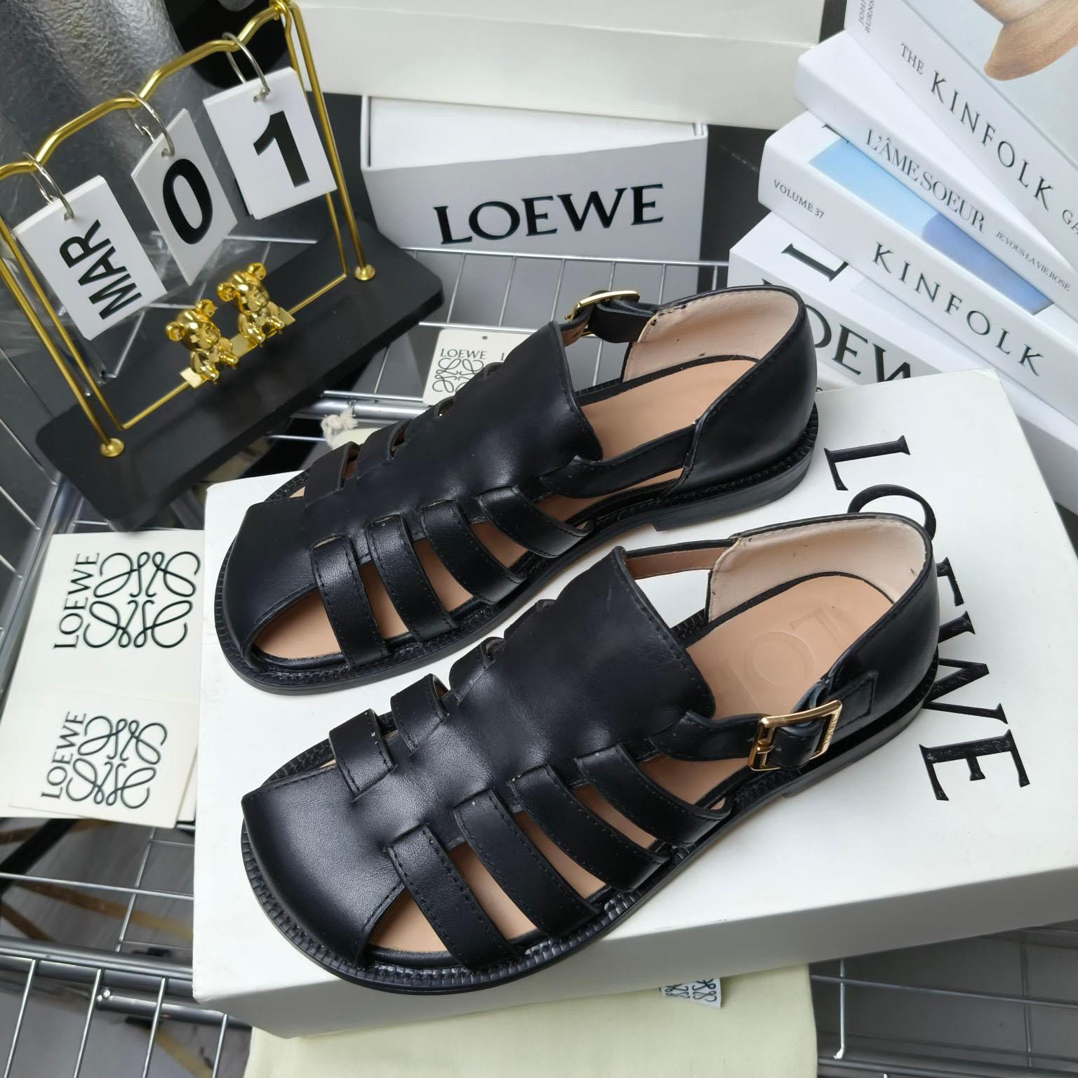 Loewe Campo Sandal In Waxed Calfskin - PerfectKickZ