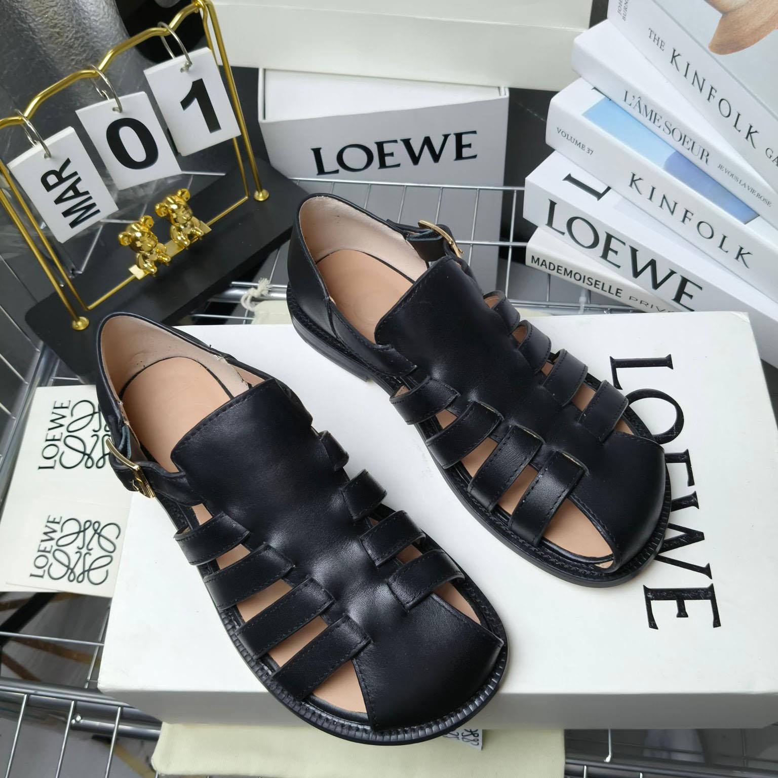 Loewe Campo Sandal In Waxed Calfskin - PerfectKickZ