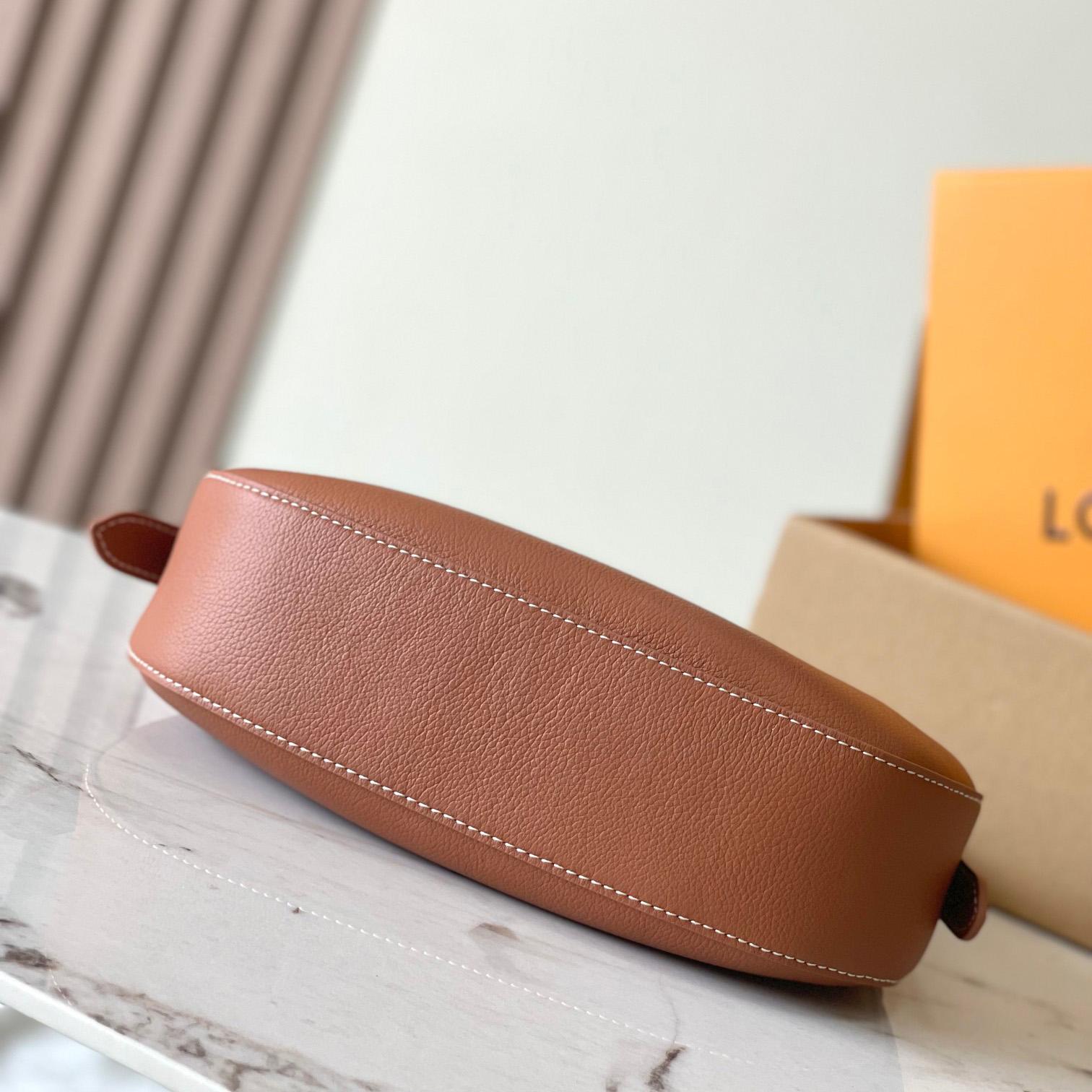 Louis Vuitton Low Key Shoulder Bag   M24885 - 