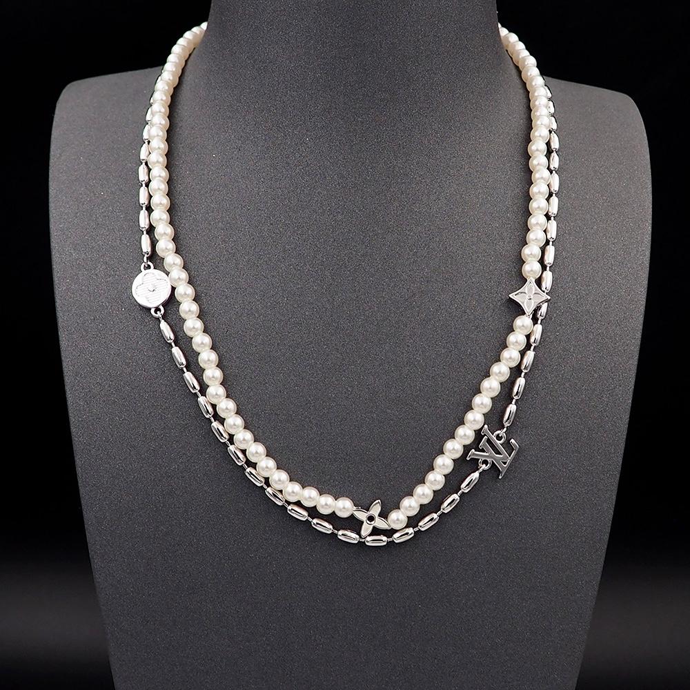 Louis Vuitton Pearls Fusion Necklace   M01781 - PerfectKickZ