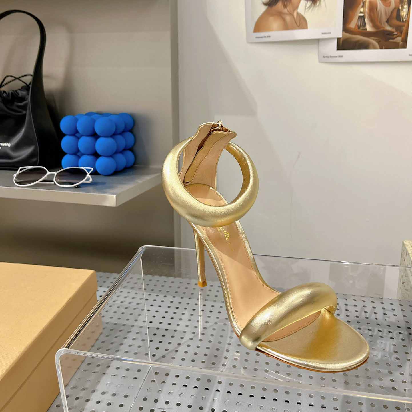Gianvito Rossi Leather Bijoux Sandals - PerfectKickZ