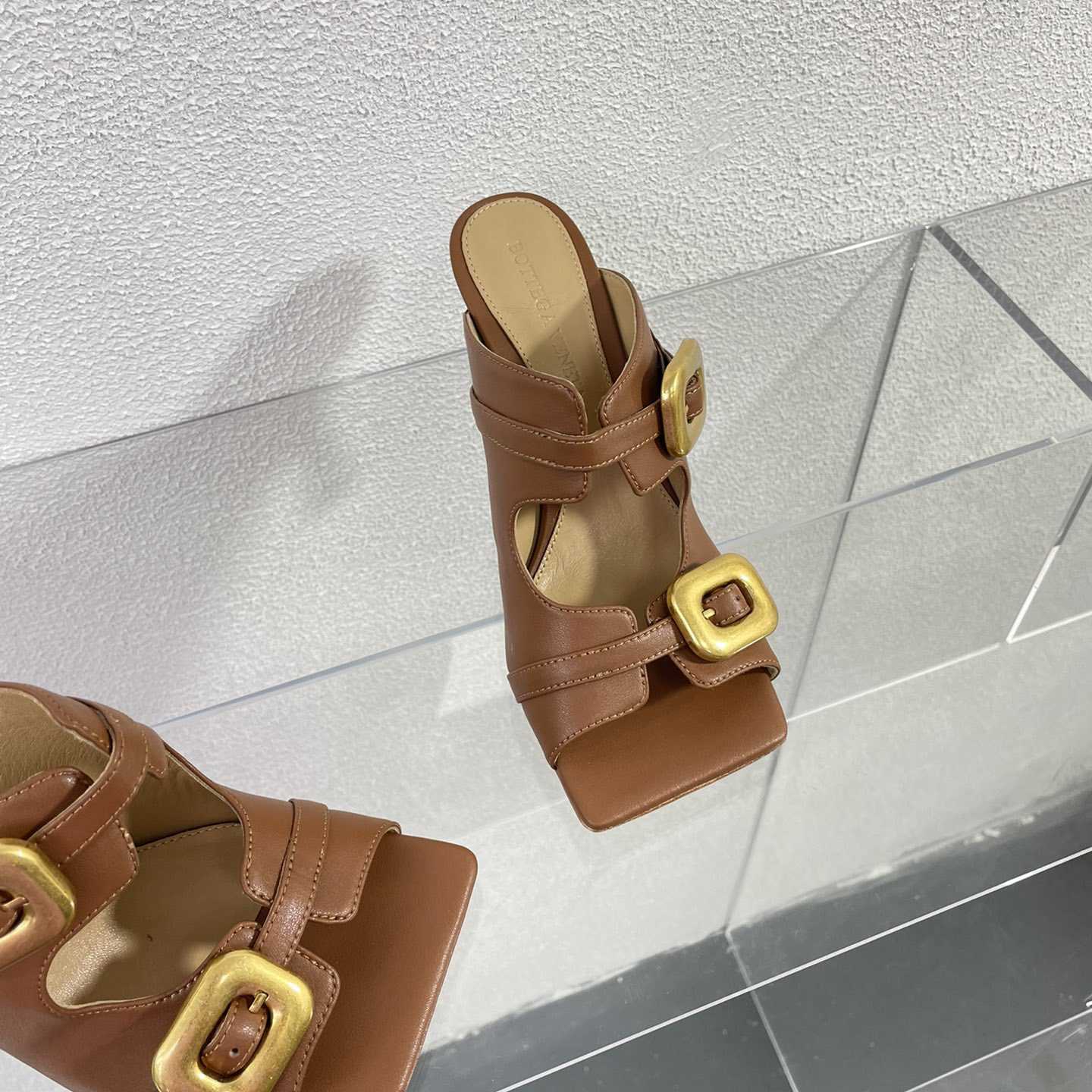 Bottega Veneta Stretch Buckle Mule Sandal - PerfectKickZ