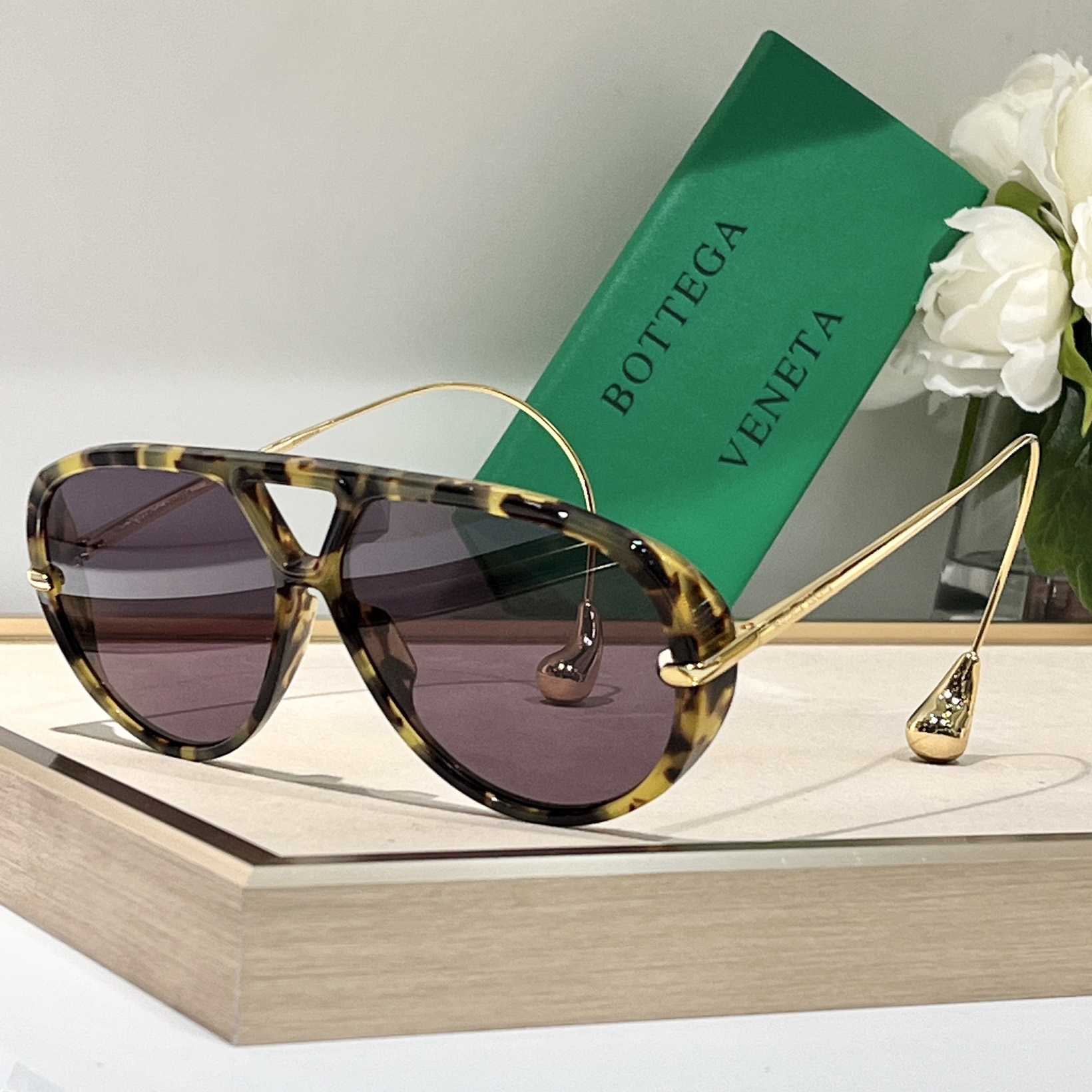 Bottega Veneta Drop Aviator Sunglasses    - PerfectKickZ