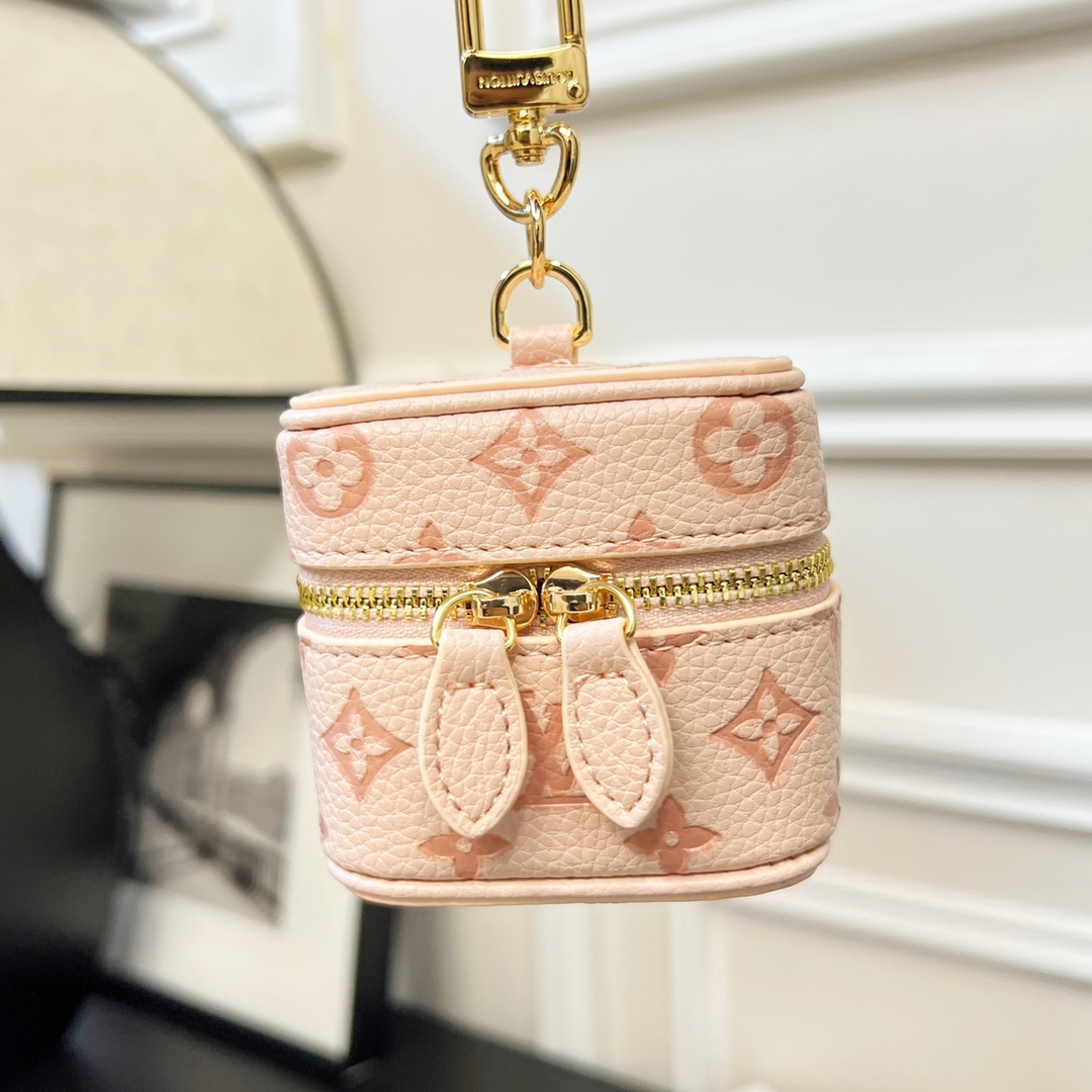 Louis Vuitton Pouch   M00545 - PerfectKickZ