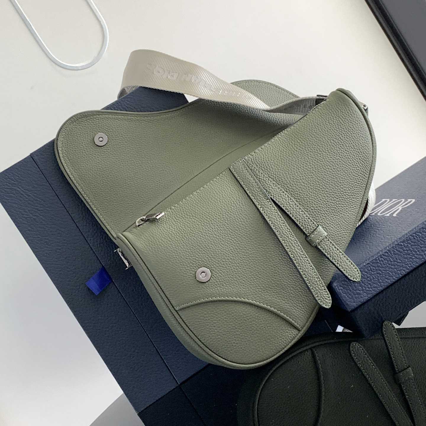Dior Saddle Bag - PerfectKickZ