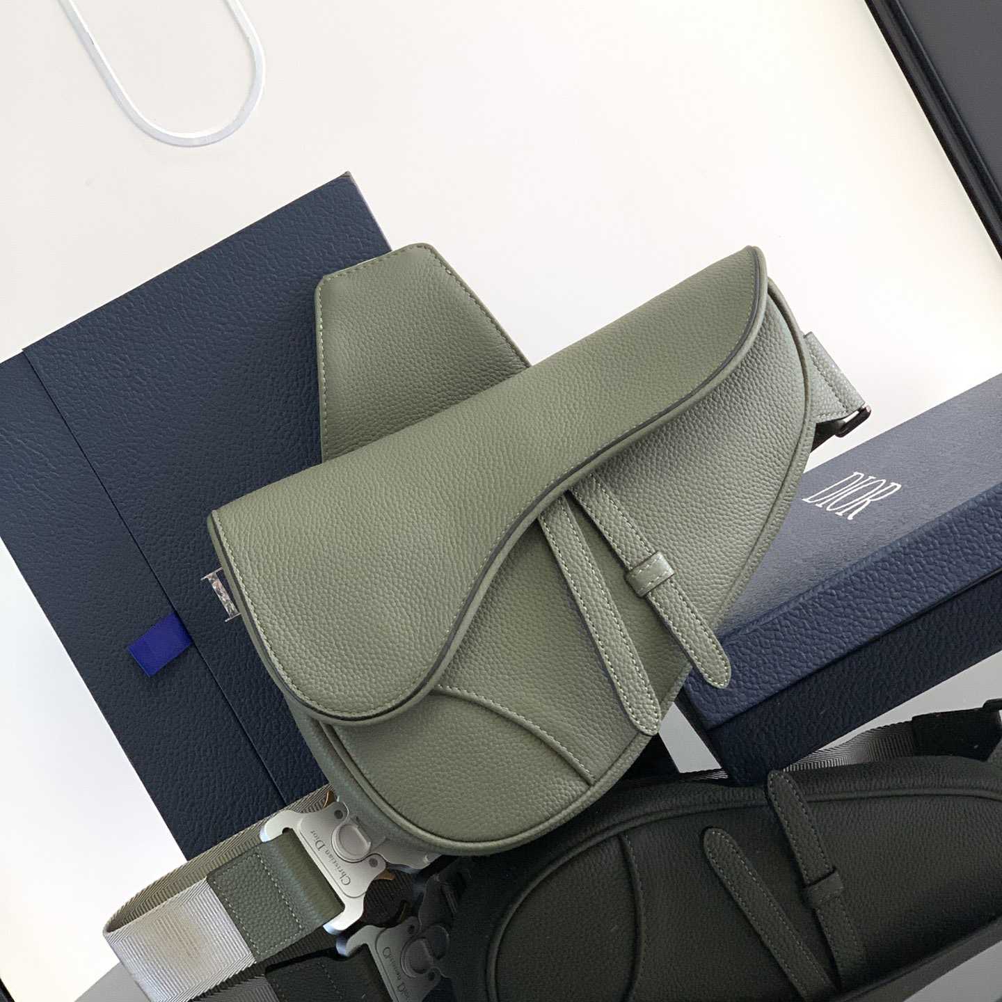 Dior Saddle Bag - PerfectKickZ