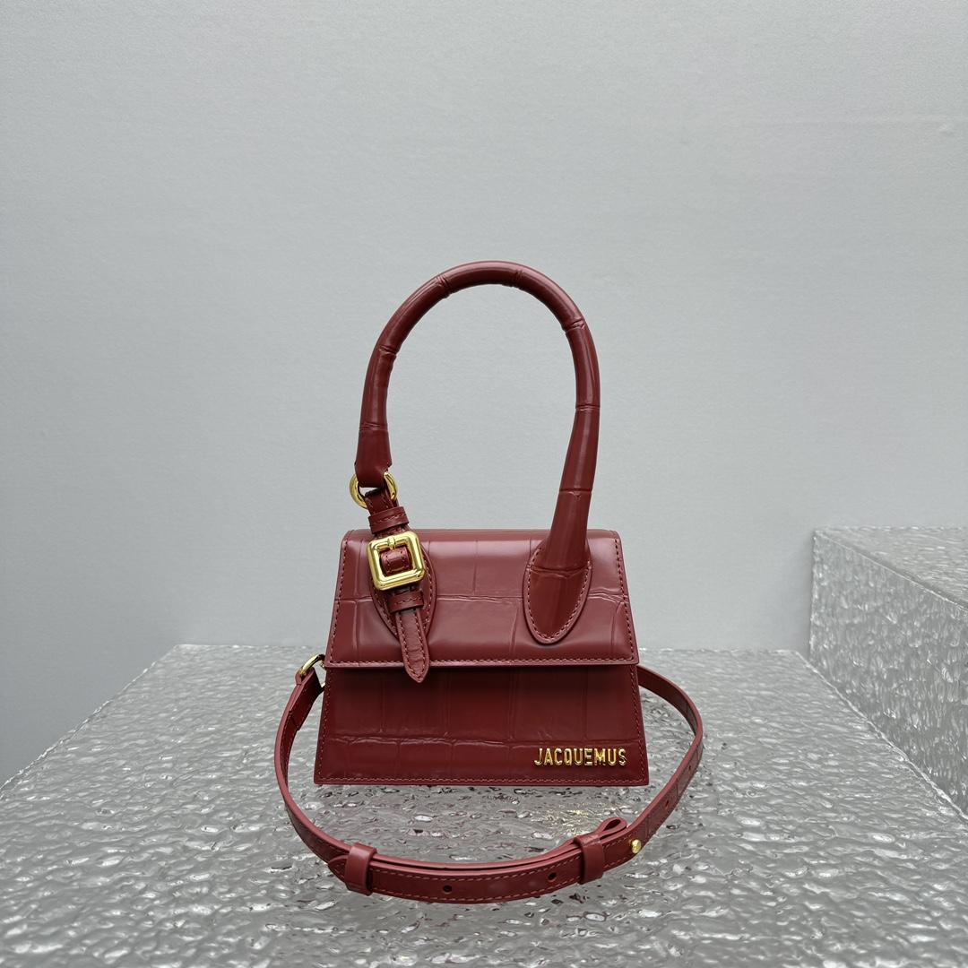 Jacquemus Le Chiquito Moyen Boucle - PerfectKickZ