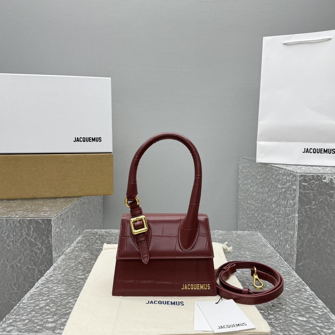 Jacquemus Le Chiquito Moyen Boucle - PerfectKickZ