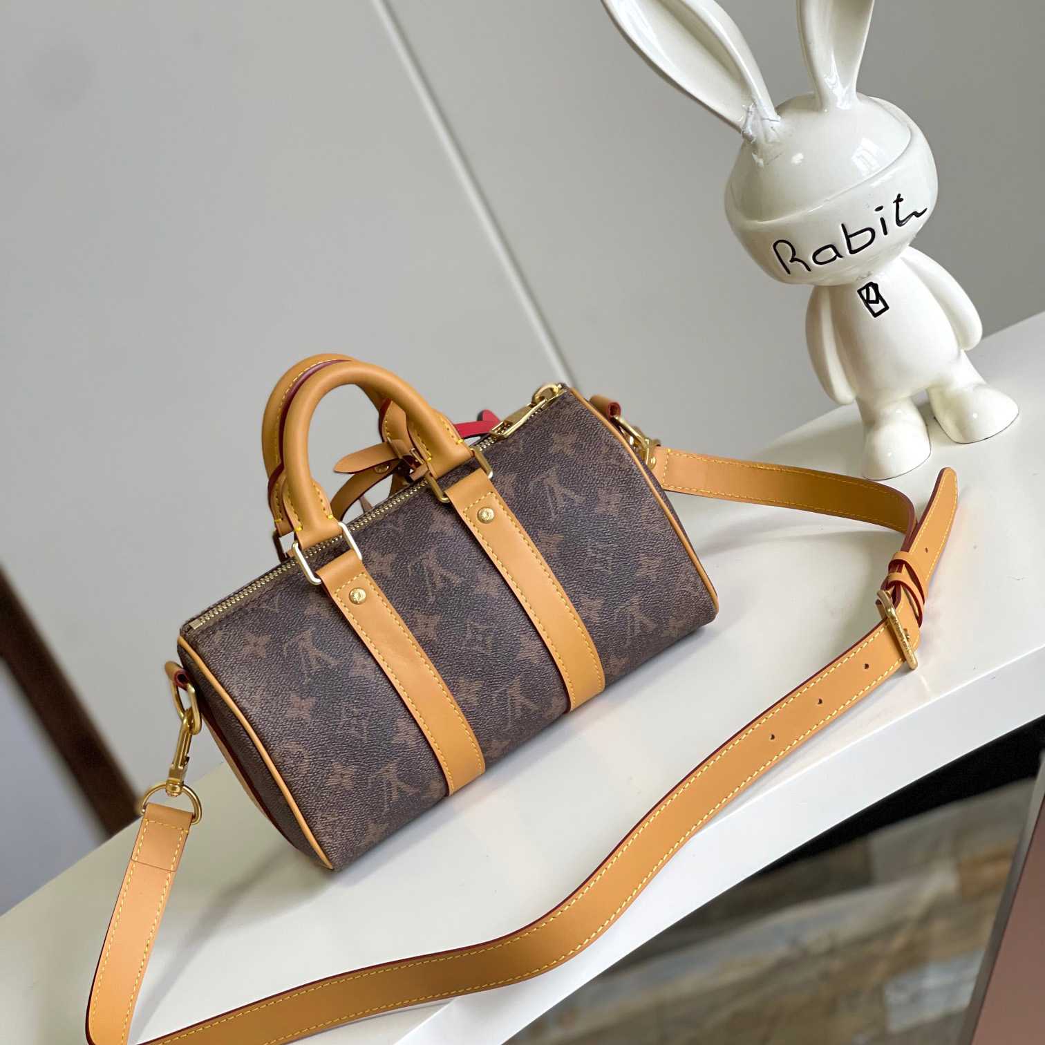Louis Vuitton Keepall Bandoulière 25  M11542 - PerfectKickZ