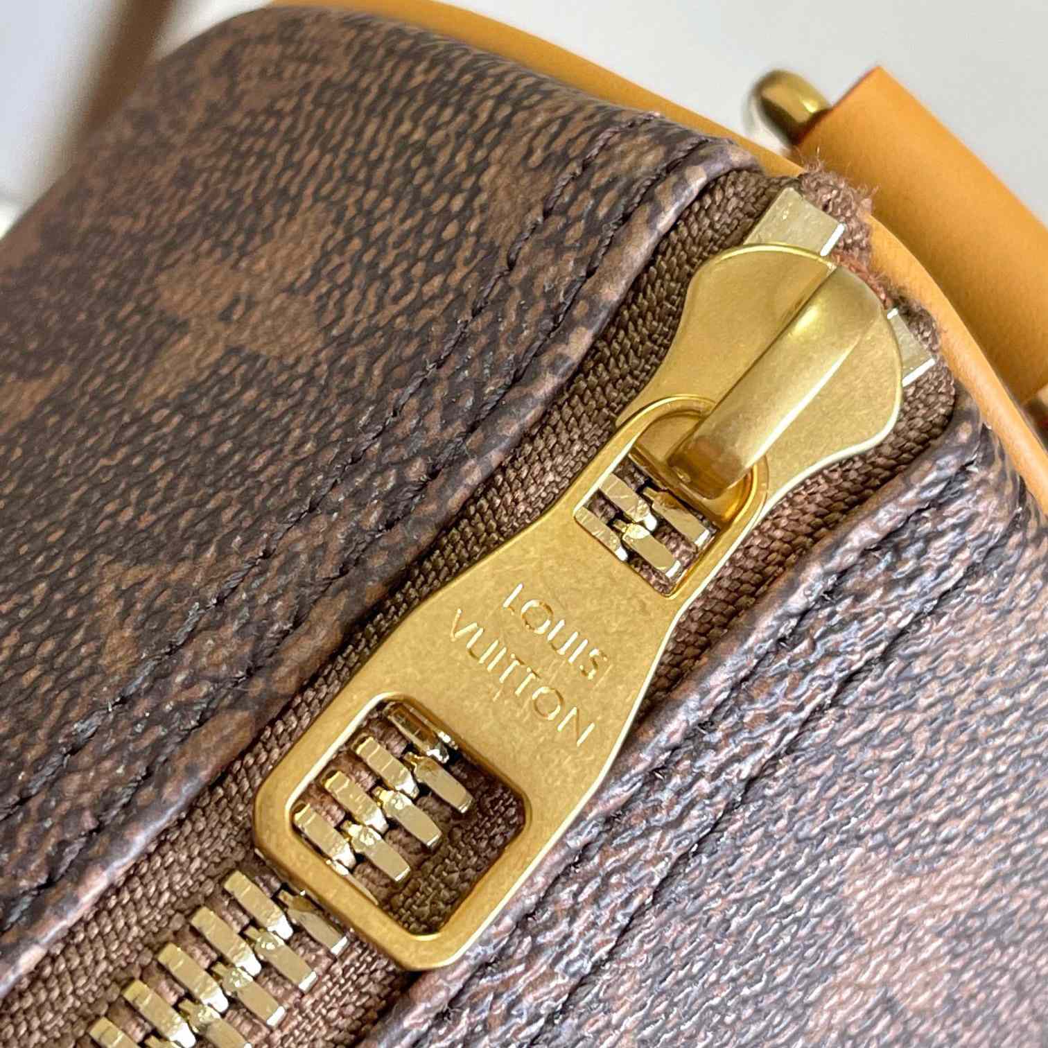 Louis Vuitton Keepall Bandoulière 25  M11542 - PerfectKickZ