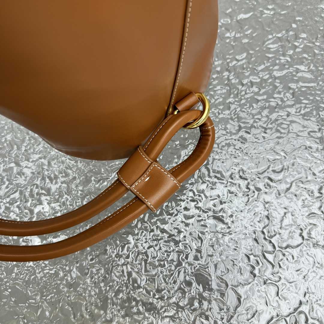 Jacquemus Le petit Tourni Mini Knotted Bucket Bag - PerfectKickZ