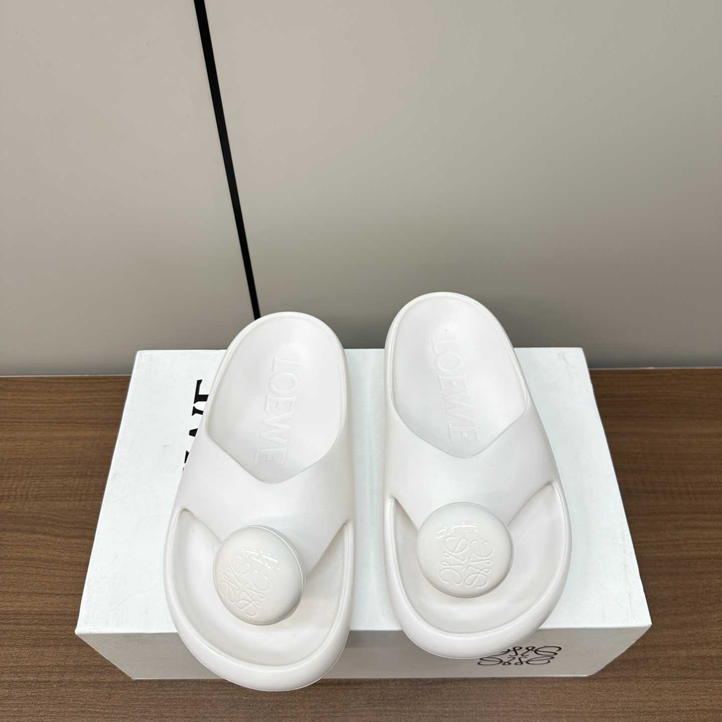 Loewe Paula's Ibiza Bubble Rubber Thong Sandals - PerfectKickZ