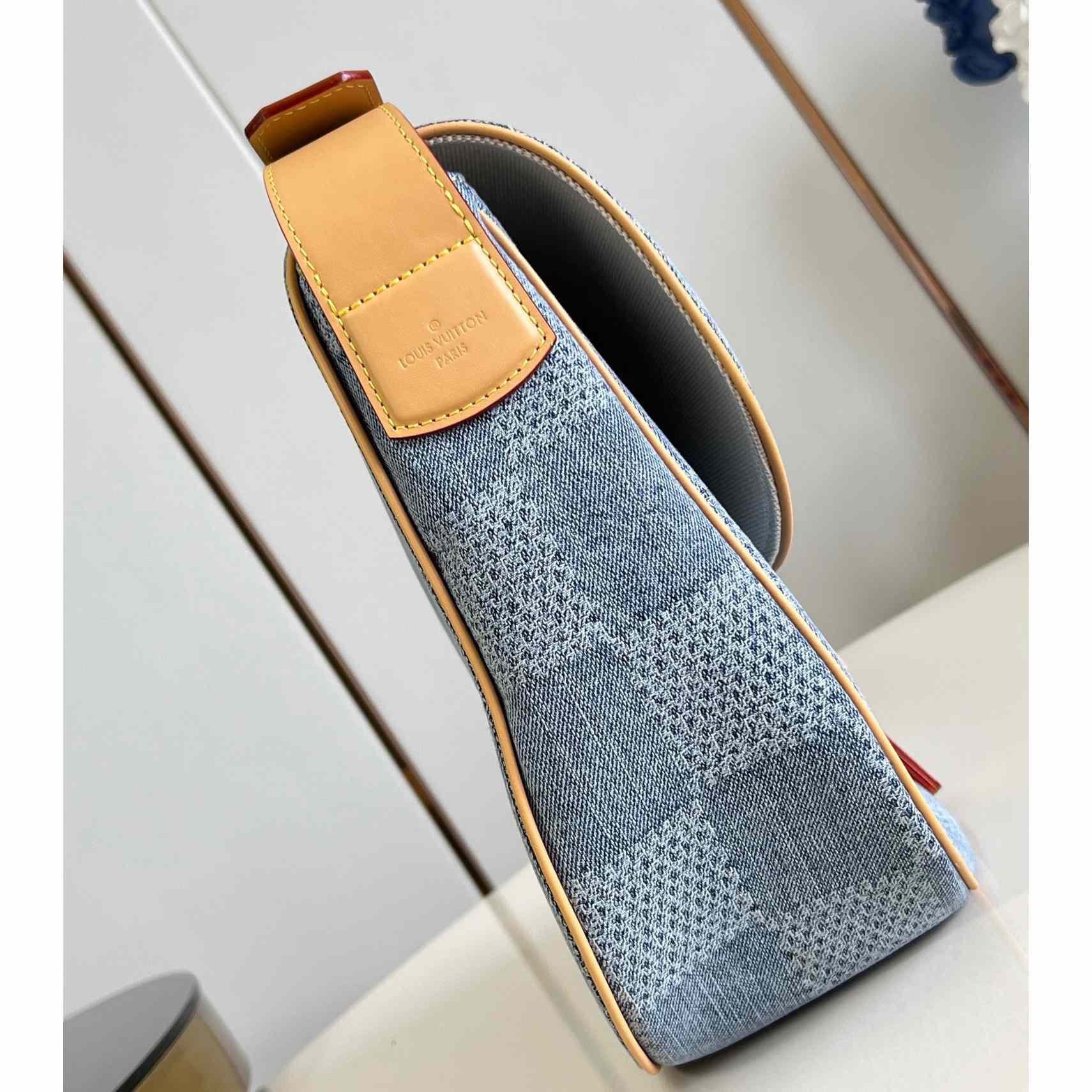 Louis Vuitton Montsouris Messenger MM   N40743 - PerfectKickZ