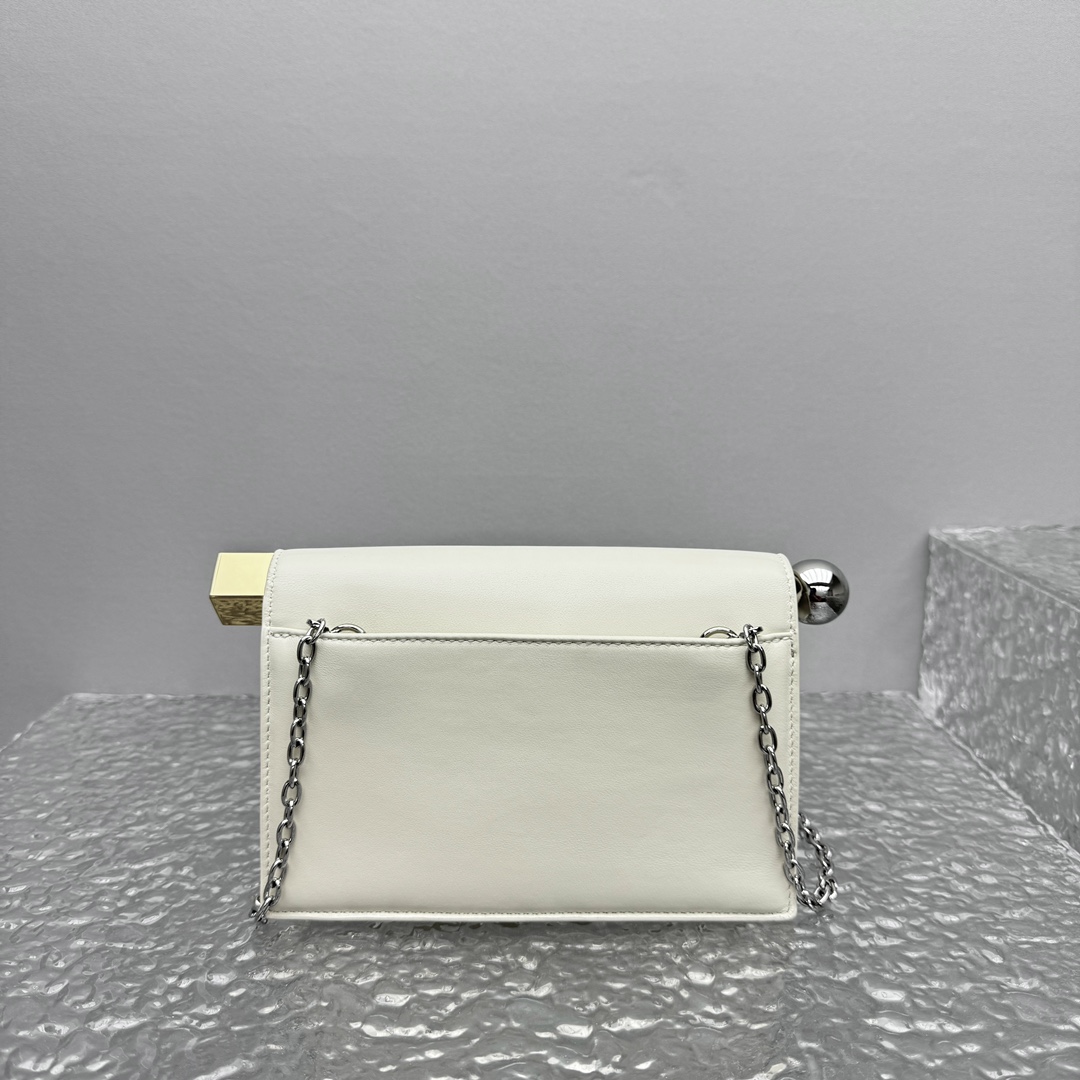 Jacquemus La Petite Pochette Rond Carré Cross Body Bag (20×7×14cm) - PerfectKickZ